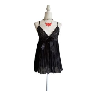 Victoria Secret Chemise Lace Top Spaghetti Strap Flowy Chiffon